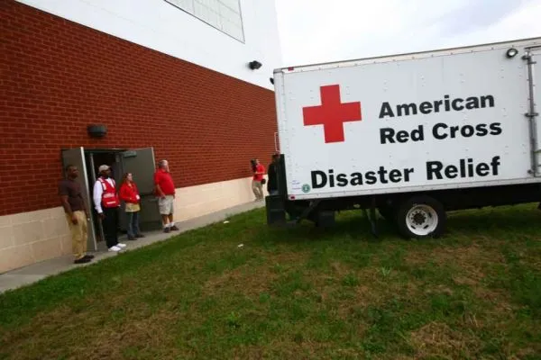 Rdeči križ o financiranju orkana Sandy: To je 'poslovna skrivnost'