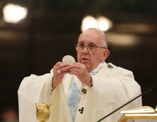 Vatikāns iestājas pret bezglutēna komūniju