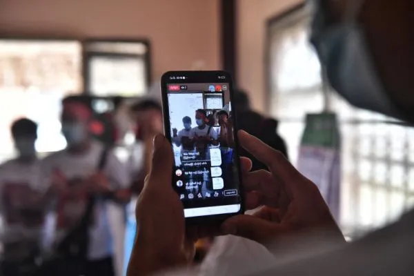 „Páči sa mi“ opozičný obsah na sociálnych sieťach vás môže dostať do väzenia, hovorí mjanmarská junta