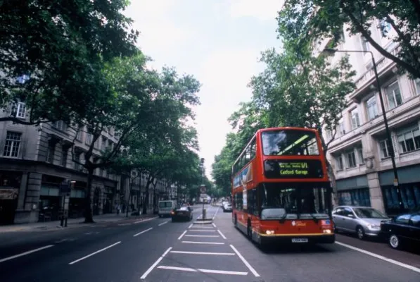 La retallada de les rutes dels autobusos tallaria una línia de vida per als londinencs comuns