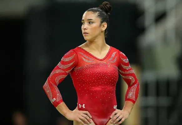 Aly Raisman siger, at Team USA Gymnastik Doktor også molesterede hende